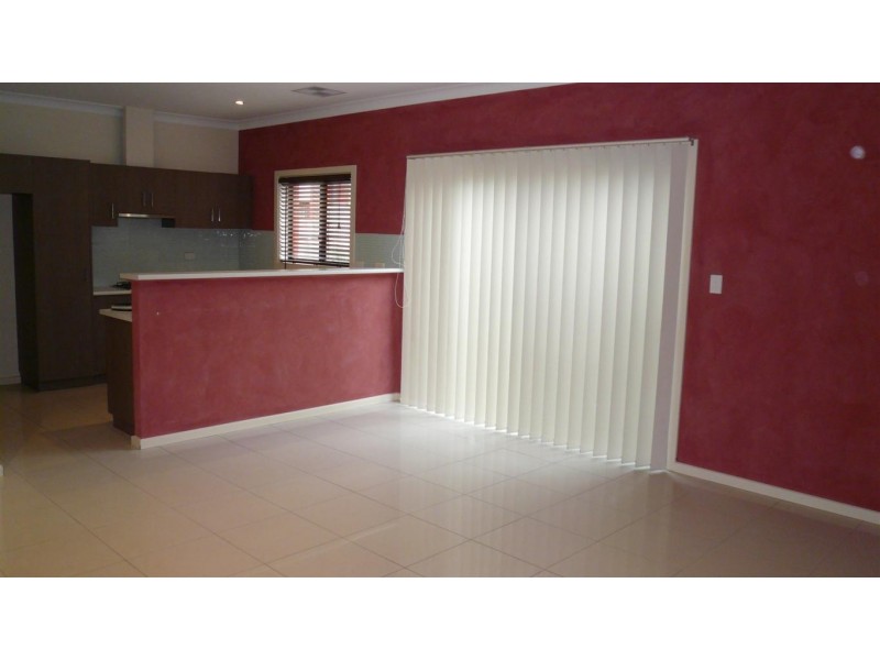 5a The Parkway, Klemzig SA 5087