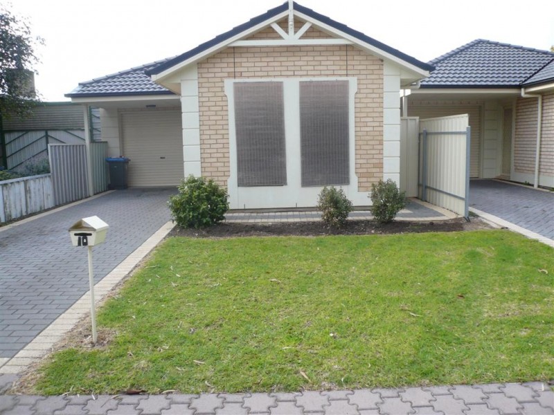 10 Manoora St, Greenacres SA 5086