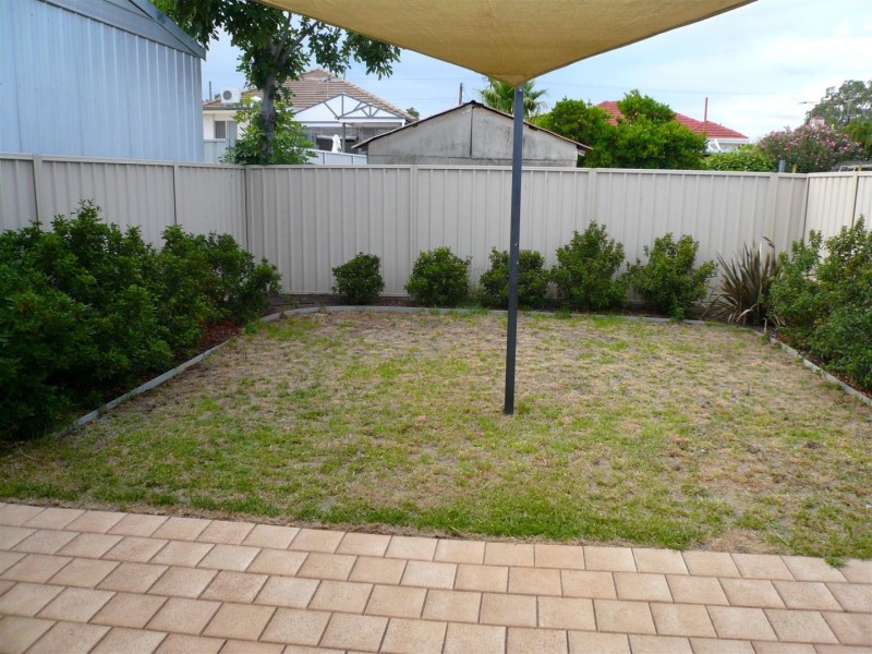 11 Livingstone Street, Prospect SA 5082