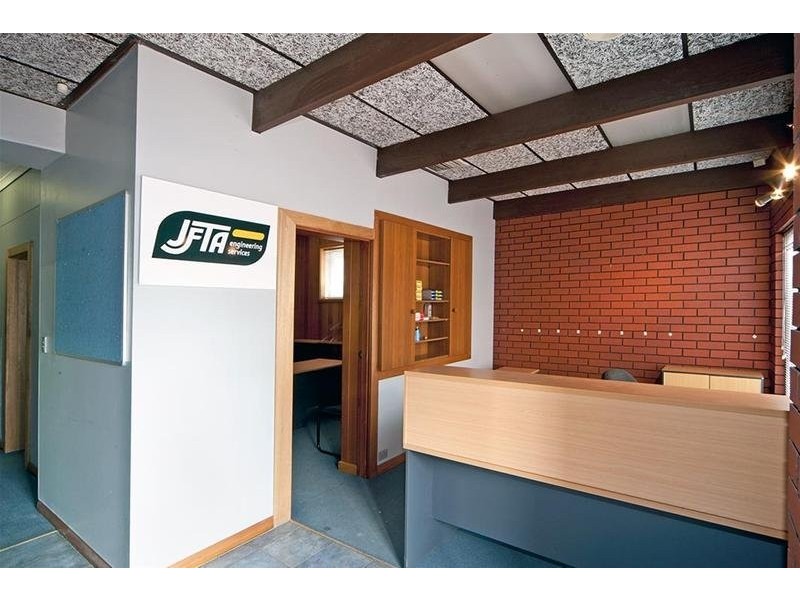 888 Port Road, Woodville South SA 5011