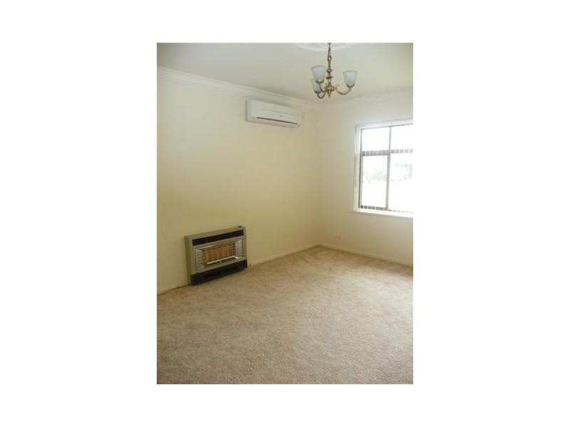 32 Fawnbrake Crescent, West Beach SA 5024