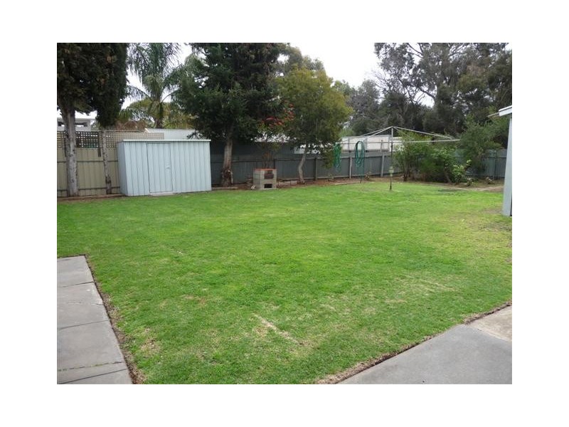 32 Fawnbrake Crescent, West Beach SA 5024