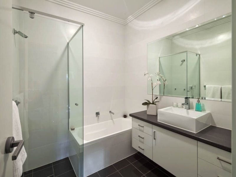 4 Alexander Avenue, Grange SA 5022
