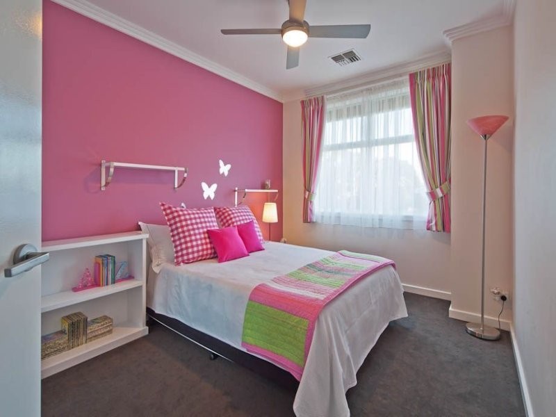 4 Alexander Avenue, Grange SA 5022