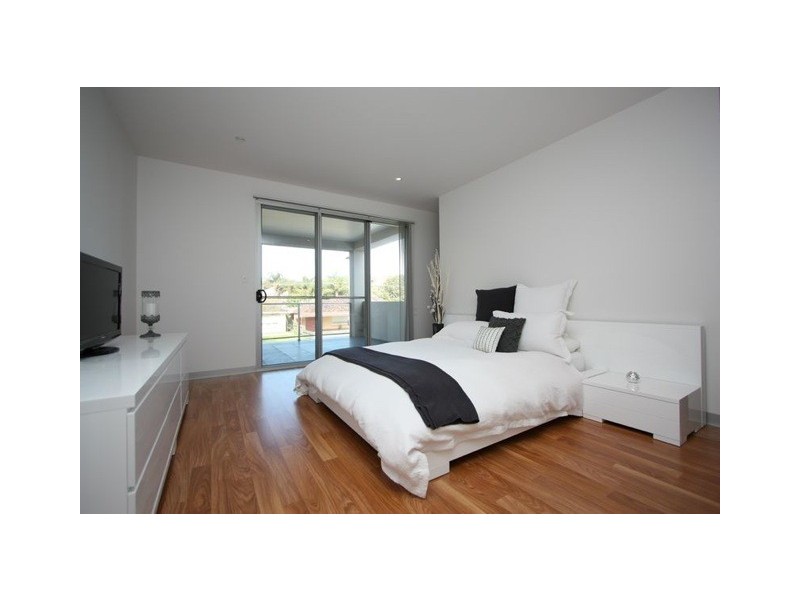 8a Harrow Road, Kidman Park SA 5025