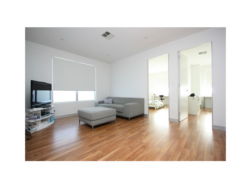 8a Harrow Road, Kidman Park SA 5025