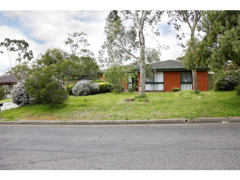 11 Mason Avenue, Happy Valley SA 5159