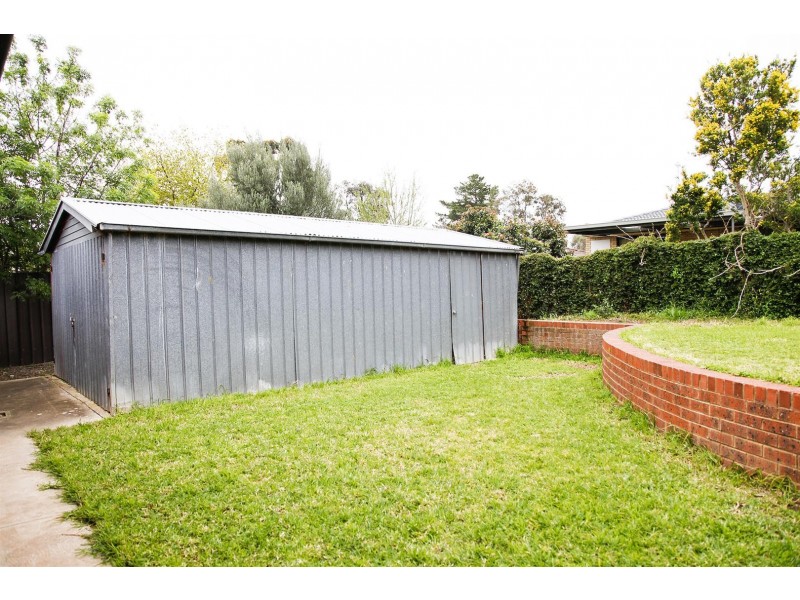 11 Mason Avenue, Happy Valley SA 5159