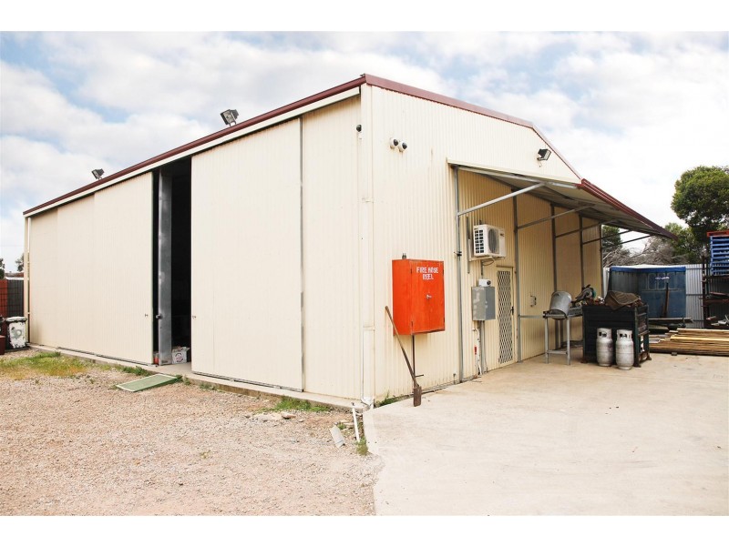 14 and 16 Gum Avenue, Dry Creek SA 5094