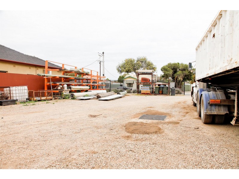 14 and 16 Gum Avenue, Dry Creek SA 5094