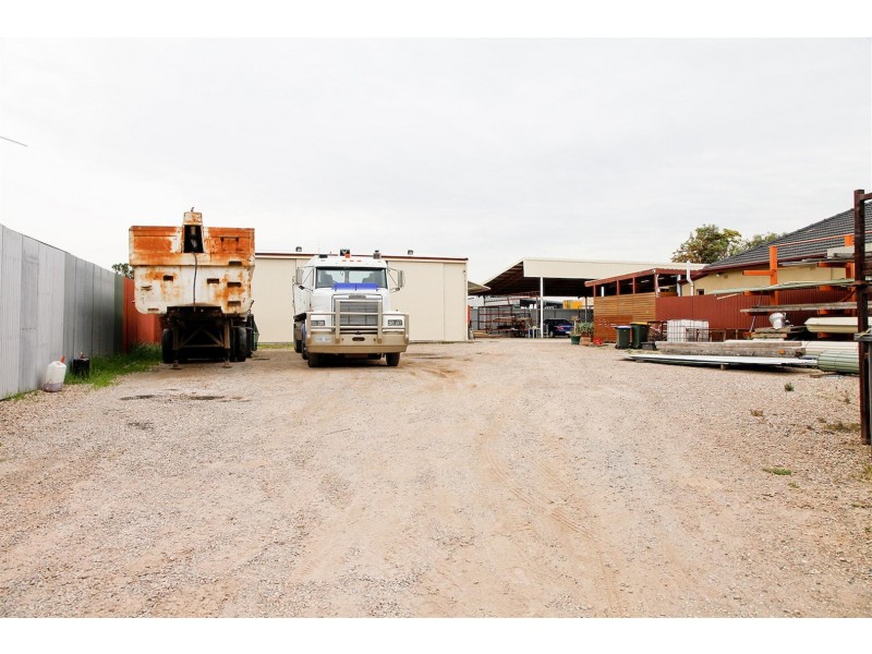 14 and 16 Gum Avenue, Dry Creek SA 5094