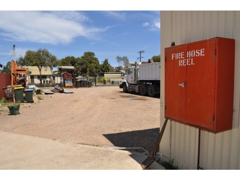 14 and 16 Gum Avenue, Dry Creek SA 5094