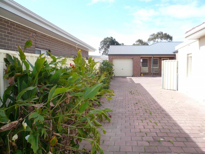 3b Nunyah Avenue, Park Holme SA 5043