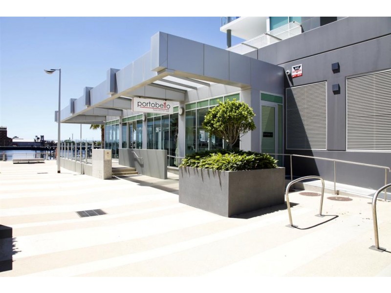 Apart 206, 1-2 Tarni Court, Spinnaker Sky Homes, Port Adelaide SA 5015