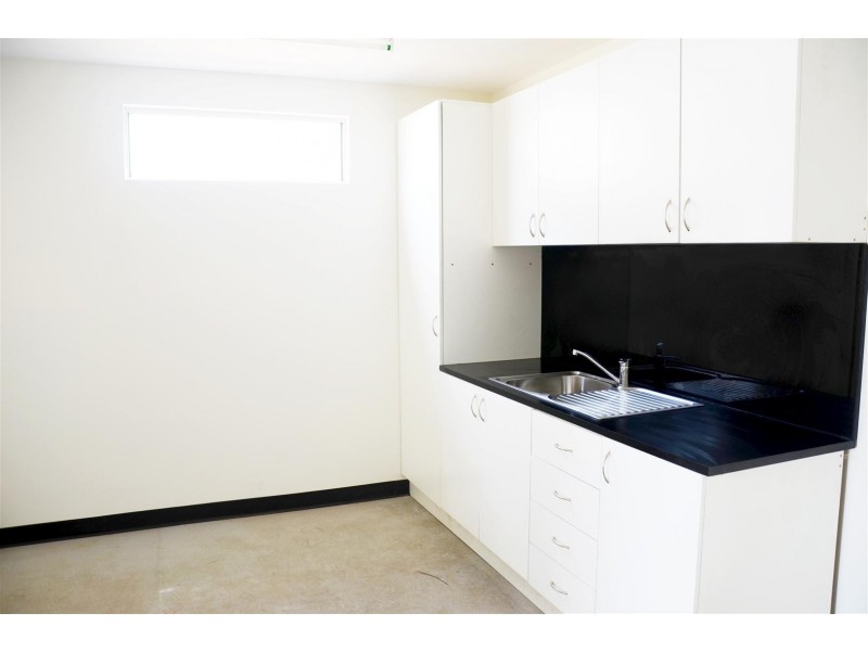 9 Frederick Street, Cavan SA 5094