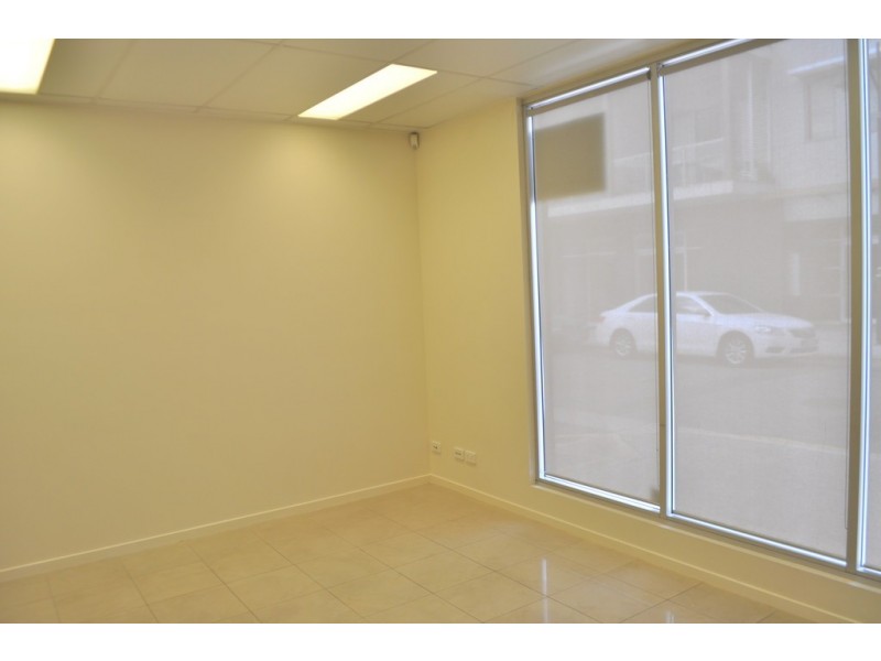 2/2 Fisher Place, Mawson Lakes SA 5095