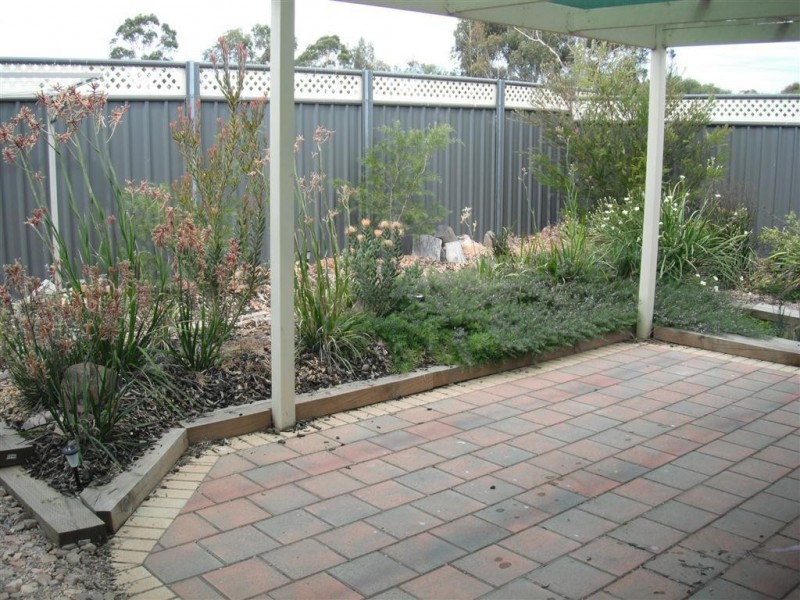 25 Wattlebird Drive, Burton SA 5110