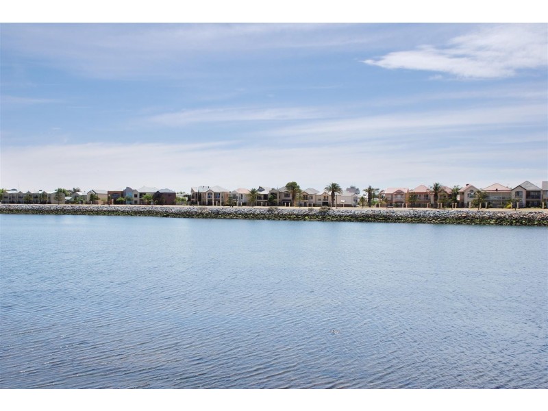 13 Knapman Crescent, Port Adelaide SA 5015