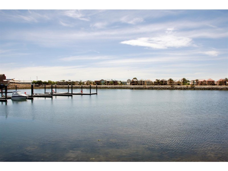 13 Knapman Crescent, Port Adelaide SA 5015