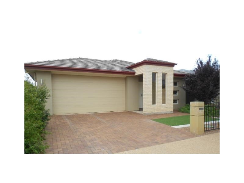 19 Jindabyne Street, Andrews Farm SA 5114