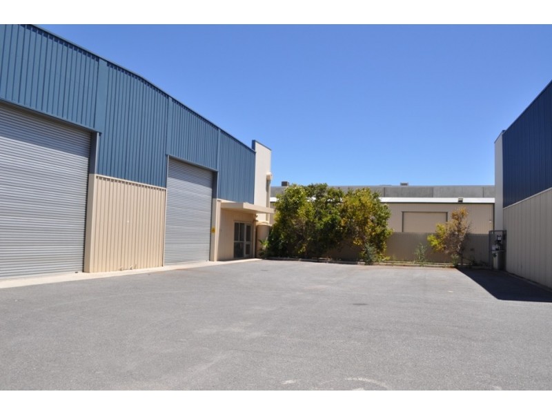 3 and 4, 25 Beafield Road, Para Hills West SA 5096