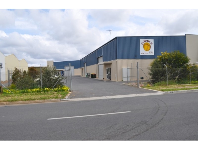 3 and 4, 25 Beafield Road, Para Hills West SA 5096