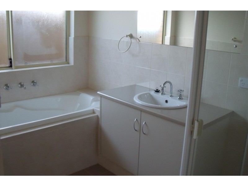 7 Scrub Avenue, Aldinga Beach SA 5173