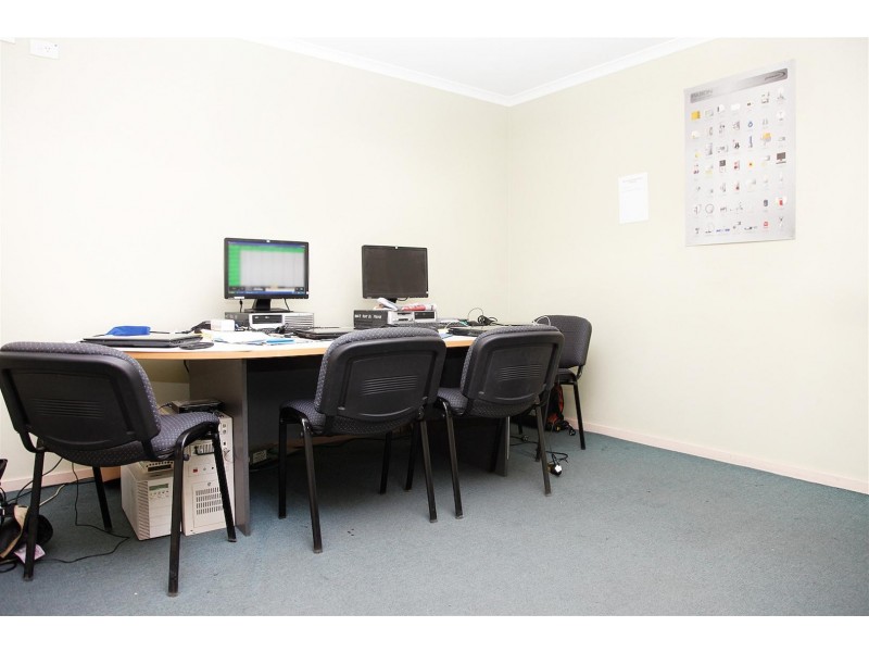 16 Adam Street, Hindmarsh SA 5007