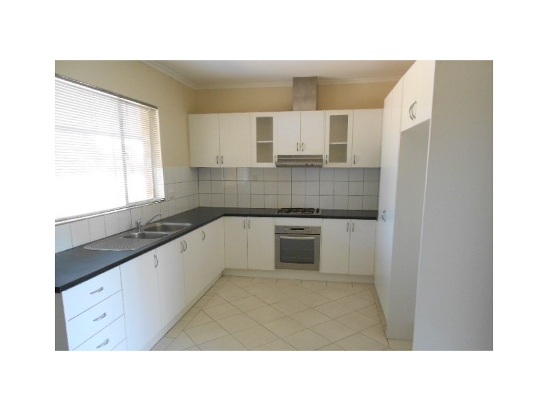 7 Penner Crescent, Para Hills SA 5096