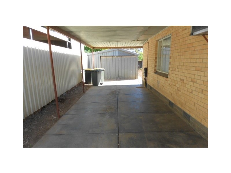 7 Penner Crescent, Para Hills SA 5096