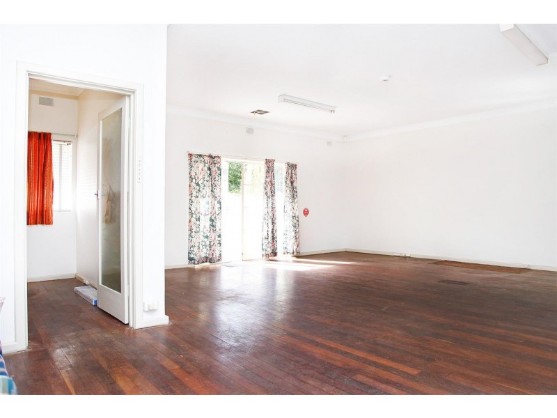 292 Sir Donald Bradman Drive, Brooklyn Park SA 5032