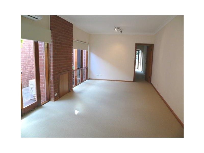 2/7 Roebuck Street, Mile End SA 5031