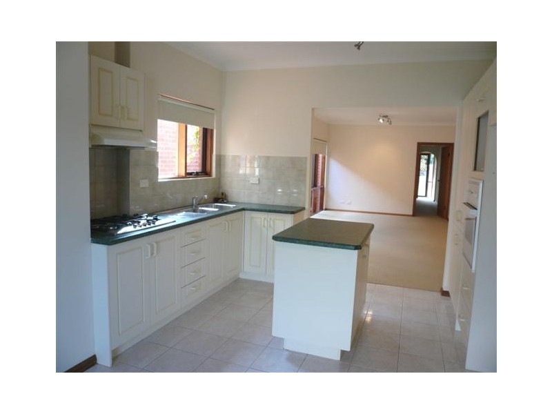 2/7 Roebuck Street, Mile End SA 5031