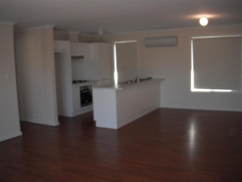 4 LIVERPOOL PLACE, Elizabeth Park SA 5113