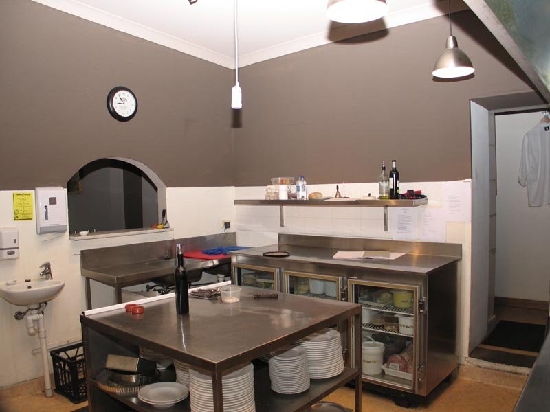 8 Hill Street, Willunga SA 5172