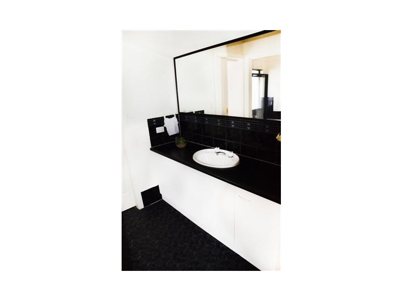 13 Knapman Crescent, Port Adelaide SA 5015