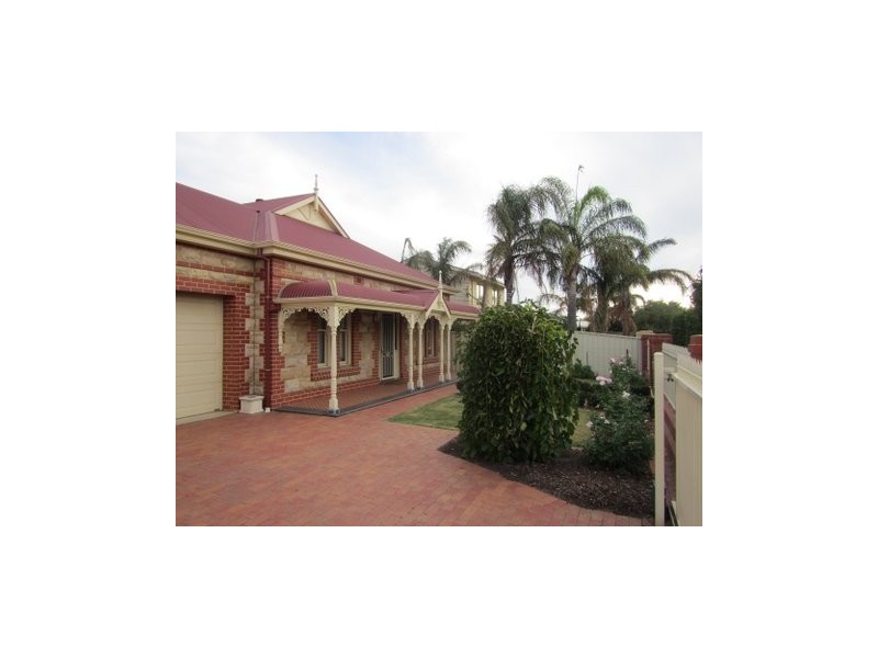 25 Toledo Avenue, West Beach SA 5024