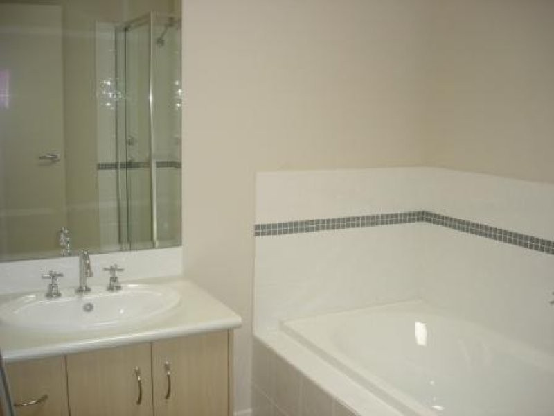 8/ 63-65 Torrens Road, Brompton SA 5007