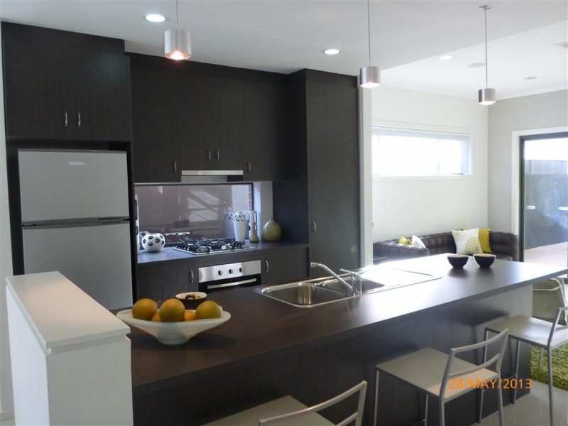 8 East Parkway, Andrews Farm SA 5114