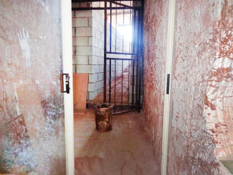 1 Jelly Cres, Coober Pedy SA 5723