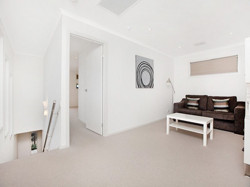 30 HAYFIELD AVENUE, Blakeview SA 5114