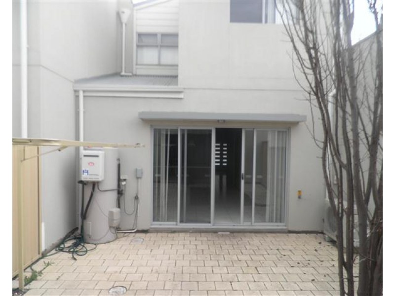 9/74 Douglas Drive, Munno Para SA 5115