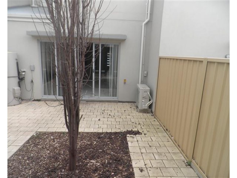 9/74 Douglas Drive, Munno Para SA 5115