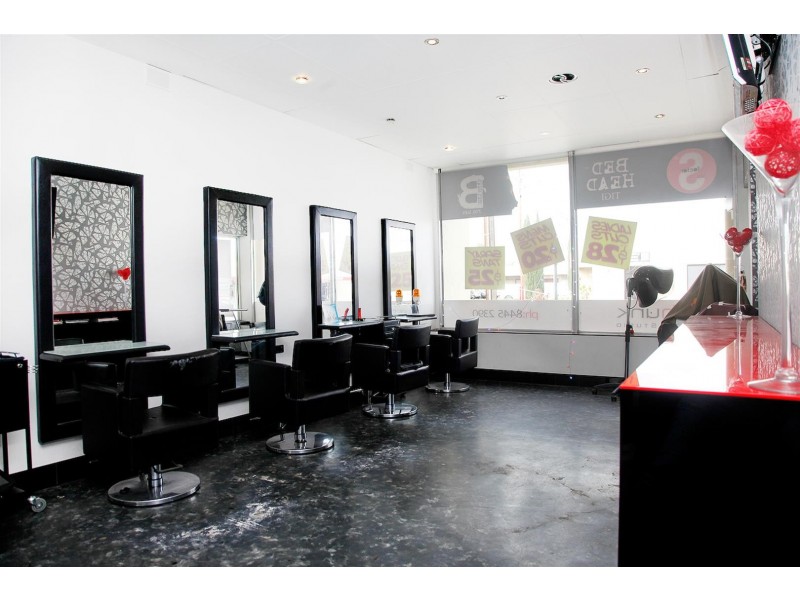 2/245 Grange Road, Findon SA 5023