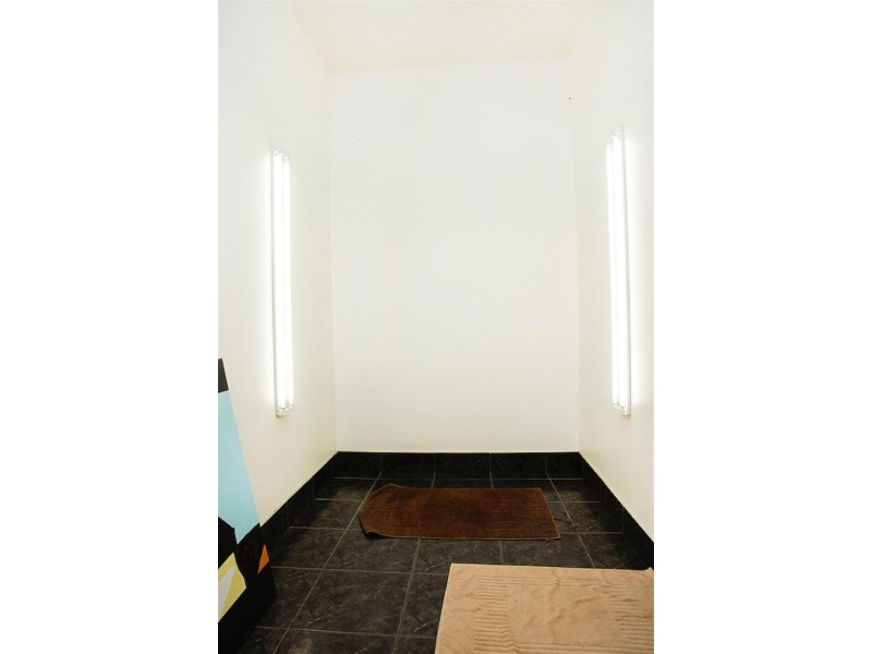 2/245 Grange Road, Findon SA 5023