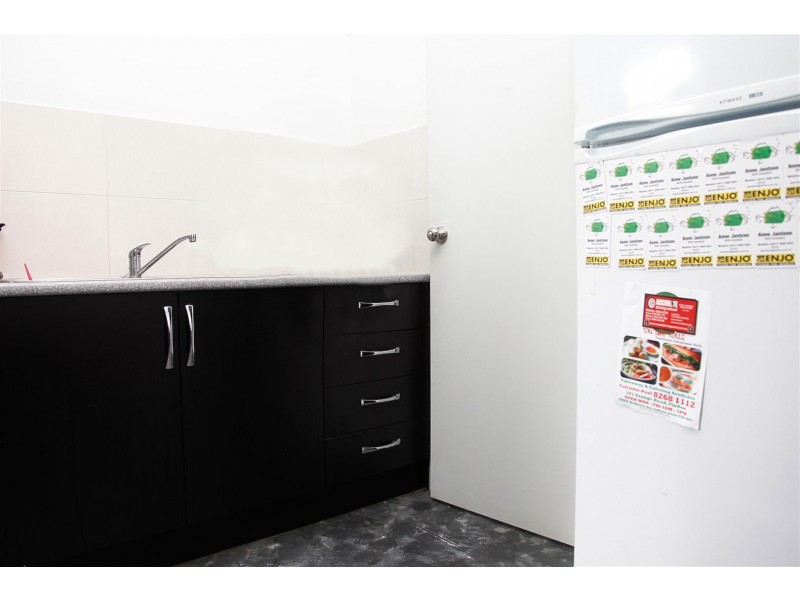 2/245 Grange Road, Findon SA 5023