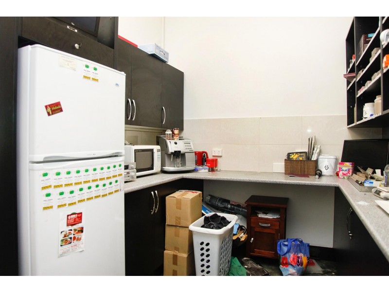 2/245 Grange Road, Findon SA 5023