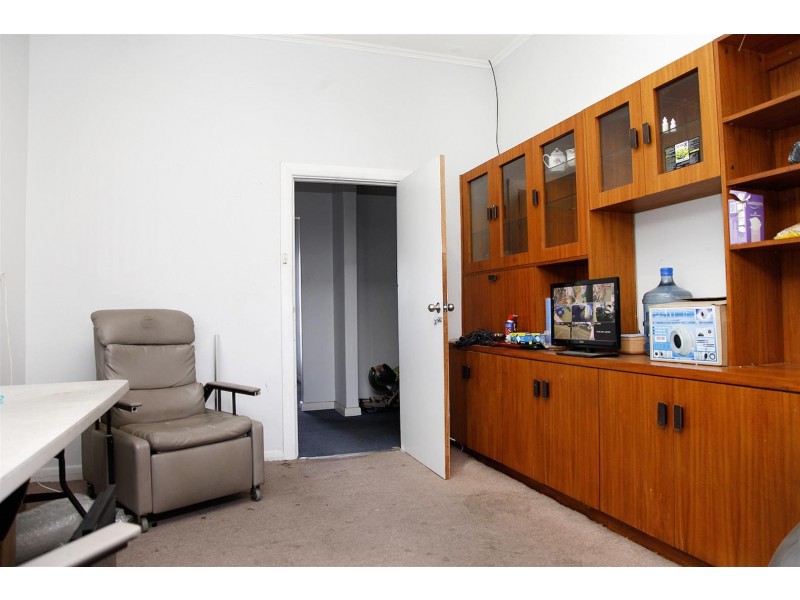 129 Tapleys Hill Road, Seaton SA 5023
