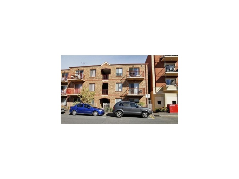 17/19 St Helena Place, Adelaide SA 5000