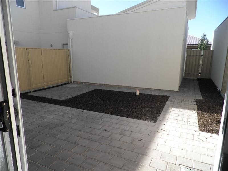 4 Hart Lane, Munno Para SA 5115